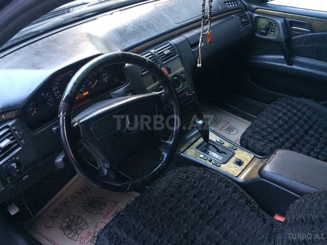 Mercedes E 280 1996, 373,000 km - 2.8 л - Bakı