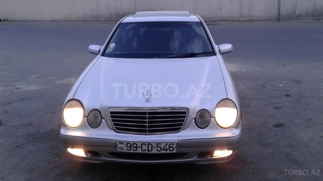 Mercedes E 220 1999, 365,539 km - 2.2 l - Bakı