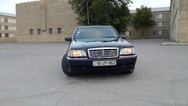 Mercedes C 240 1998, 258,000 km - 2.4 l - Bakı