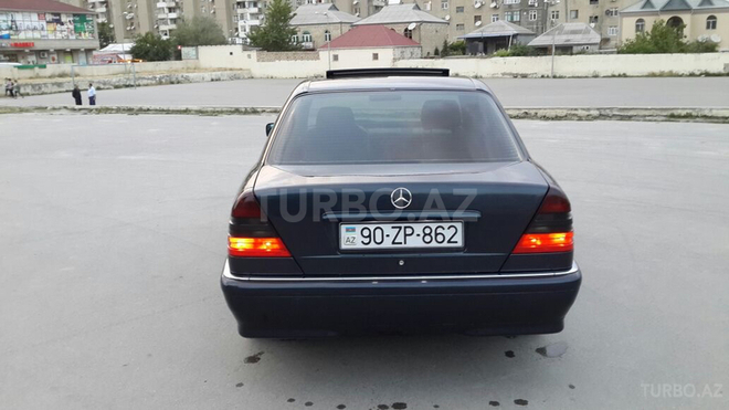 Mercedes C 240 1998, 258,000 km - 2.4 l - Bakı
