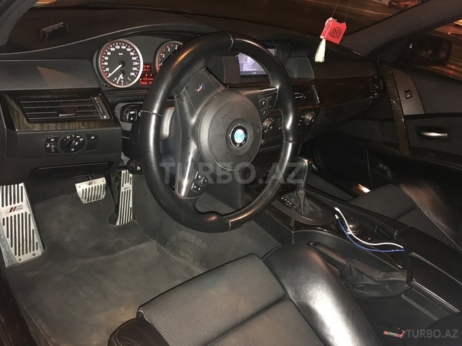 BMW 525 2006, 159,000 km - 2.5 l - Bakı