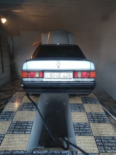 Mercedes 190 1991, 295,000 km - 1.8 л - Bakı