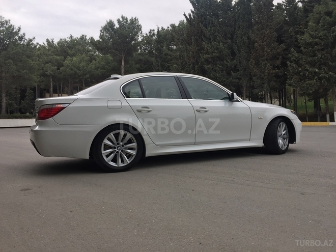 BMW 528 2007, 113,000 km - 3.0 l - Sumqayıt