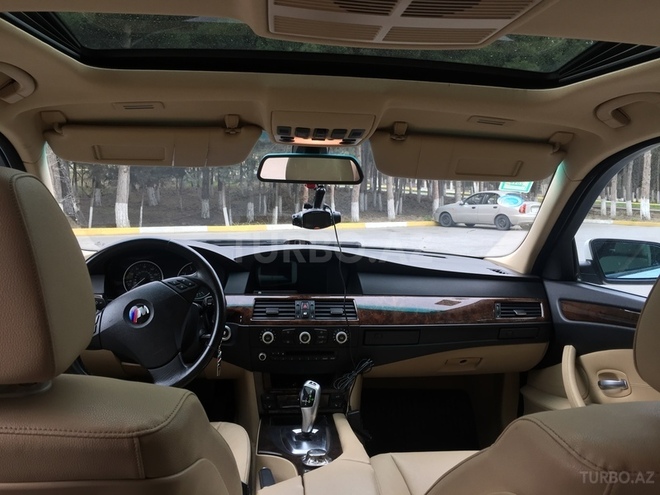 BMW 528 2007, 113,000 km - 3.0 l - Sumqayıt