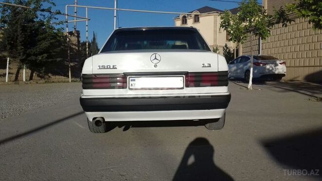 Mercedes 190 1992, 325,846 km - 1.8 l - Bakı