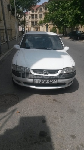 Opel Vectra 2000, 230,000 km - 1.6 l - Bakı