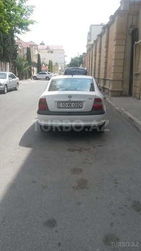 Opel Vectra 2000, 230,000 km - 1.6 l - Bakı