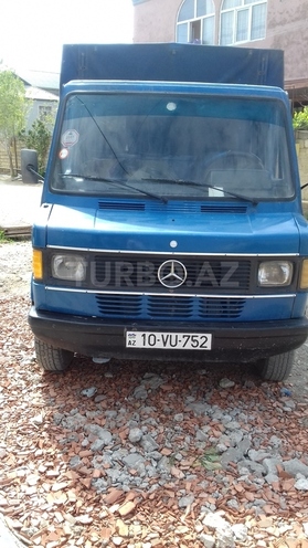 Mercedes 208 D 1994, 452,000 km - 2.3 l - Bakı