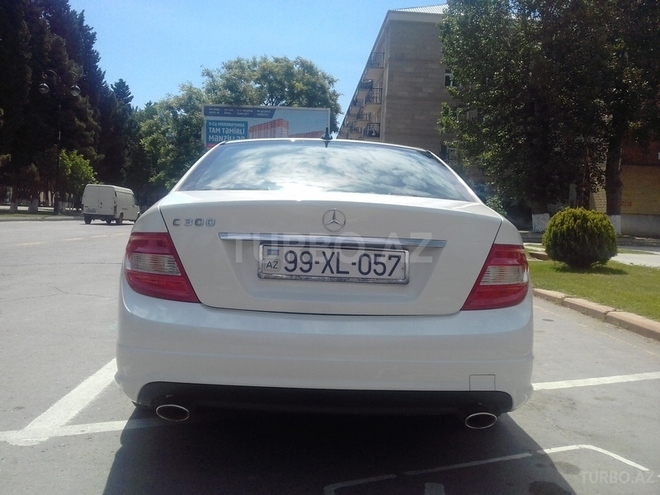 Mercedes C 300 2008, 150,000 km - 3.0 l - Sumqayıt