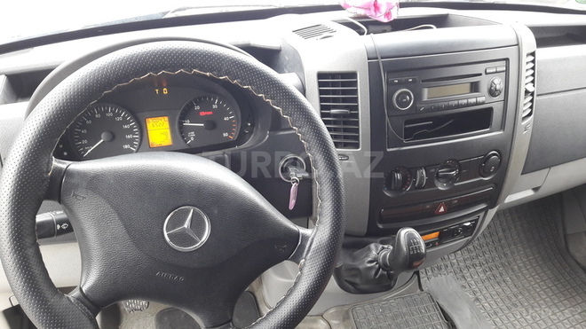 Mercedes  2008, 320,000 km - 2.2 l - Bakı