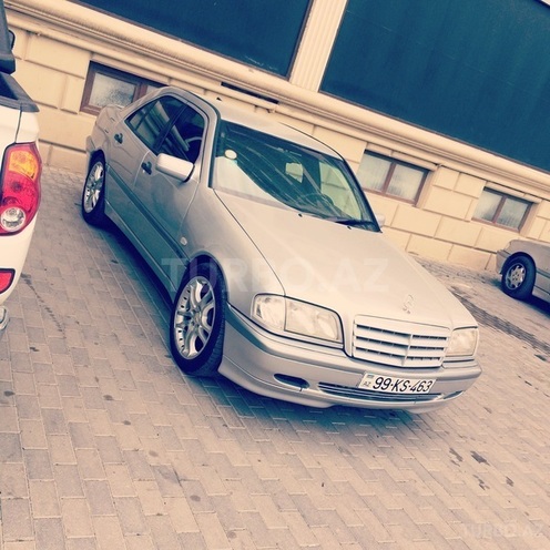 Mercedes C 240 1999, 256,789 km - 2.4 l - Bakı