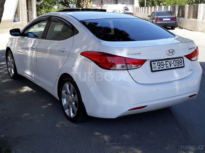Hyundai Elantra 2013, 42,000 km - 1.8 l - Bakı