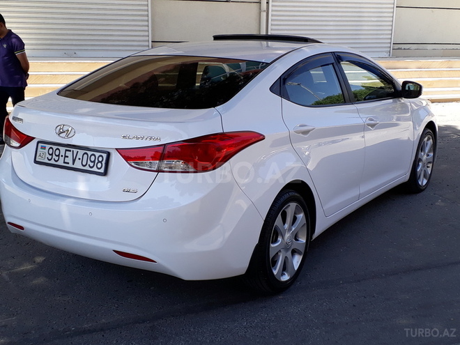 Hyundai Elantra 2013, 42,000 km - 1.8 l - Bakı