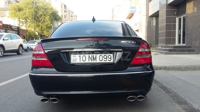 Mercedes E 200 2003, 195,000 km - 2.0 л - Bakı