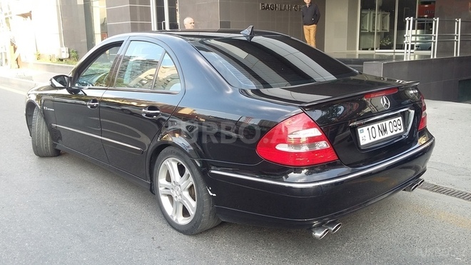 Mercedes E 200 2003, 195,000 km - 2.0 л - Bakı