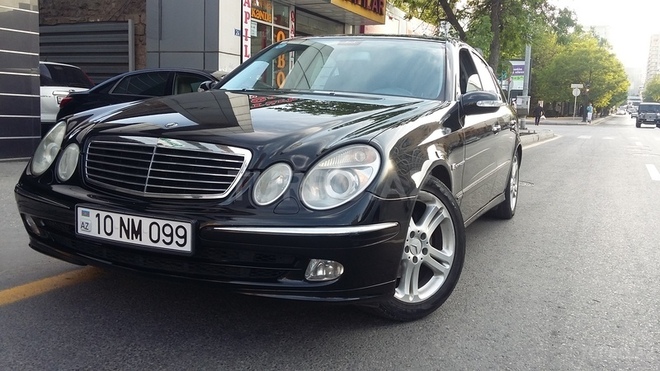Mercedes E 200 2003, 195,000 km - 2.0 л - Bakı