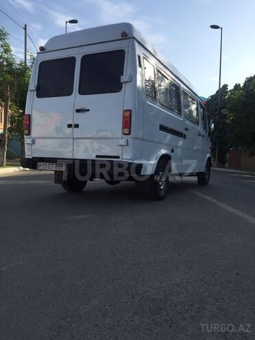 Mercedes 208 D 1990, 400,000 km - 2.1 l - Bakı