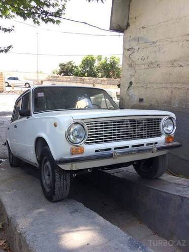 LADA (VAZ) 21011 1984, 78,000 km - 1.3 л - Göyçay