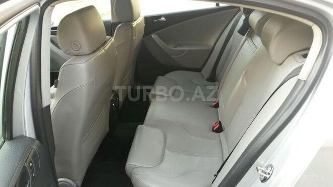 Volkswagen Passat 2006, 150,000 km - 2.0 l - Bakı
