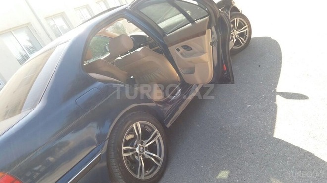 BMW 528 1998, 257,000 km - 2.8 l - Sumqayıt