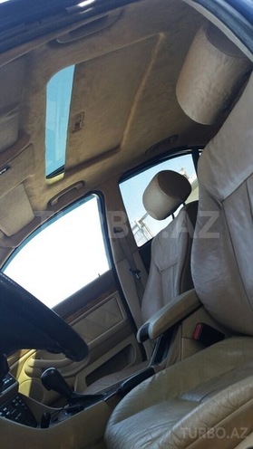 BMW 528 1998, 257,000 km - 2.8 l - Sumqayıt