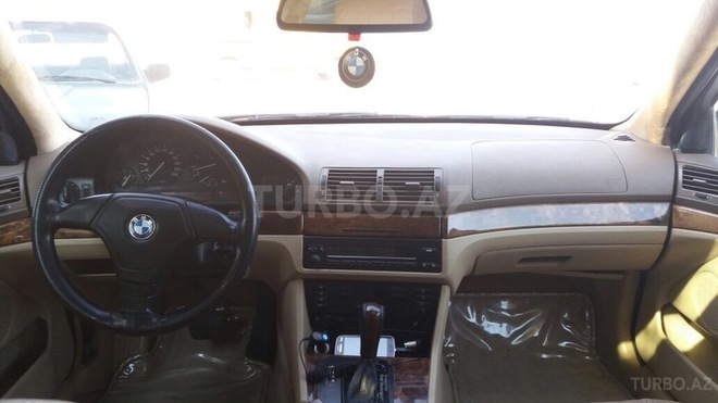 BMW 528 1998, 257,000 km - 2.8 l - Sumqayıt