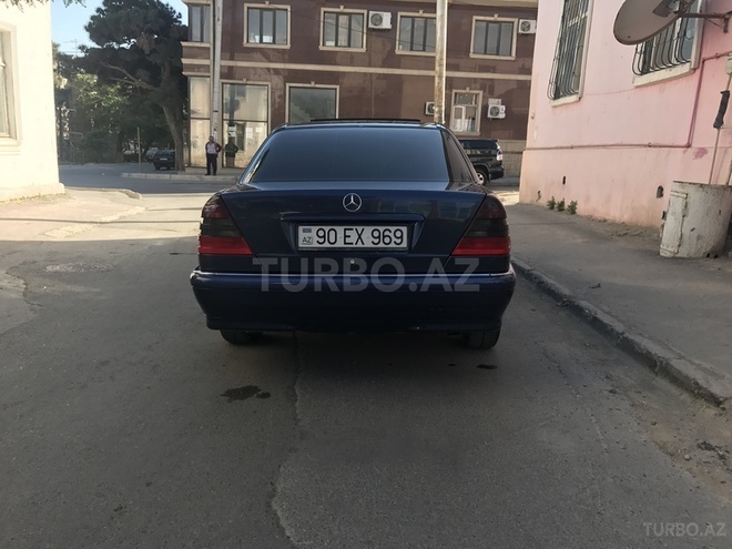 Mercedes C 180 1997, 330,000 km - 1.8 л - Bakı