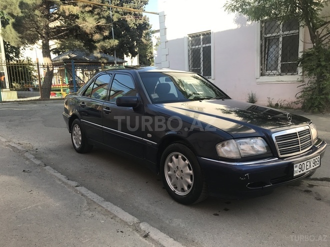 Mercedes C 180 1997, 330,000 km - 1.8 л - Bakı