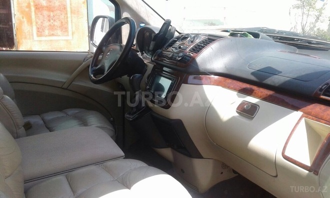 Mercedes Vito 2004, 333,000 km - 2.1 l - Bakı