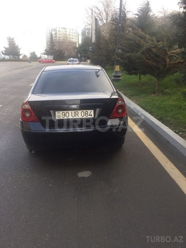 Ford Mondeo 2005, 250,000 km - 2.0 l - Bakı