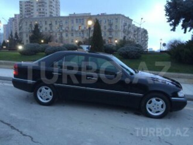 Mercedes C 200 1995, 2,800,000 km - 2.0 л - Bakı