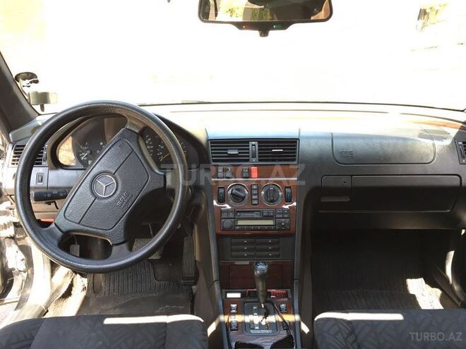 Mercedes C 200 1995, 2,800,000 km - 2.0 л - Bakı