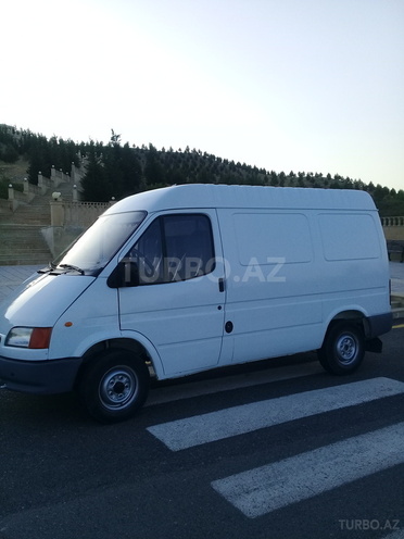 Ford Transit 1994, 300,000 km - 2.5 l - Füzuli