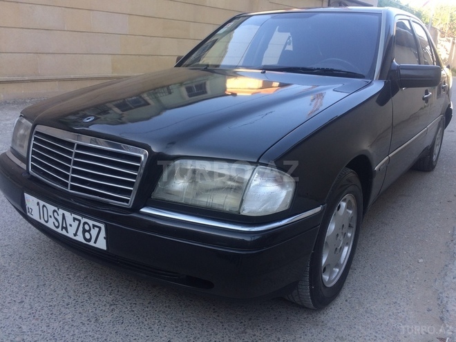 Mercedes C 220 1993, 200,000 km - 2.2 l - Bakı