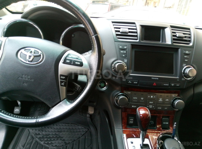 Toyota Highlander 2011, 121,500 km - 3.2 л - Bakı