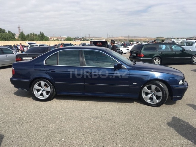 BMW 528 1998, 320,455 km - 2.8 l - Bakı