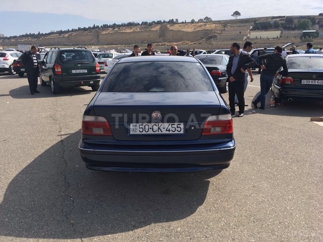 BMW 528 1998, 320,455 km - 2.8 l - Bakı