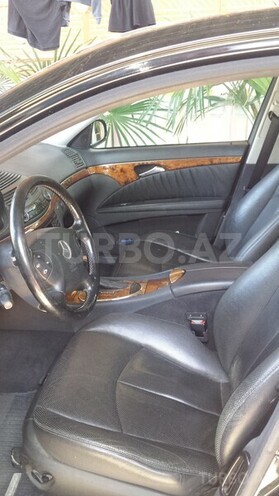 Mercedes E 240 2003, 198,372 km - 2.6 l - Gəncə