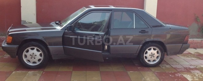 Mercedes 190 1990, 207,000 km - 2.0 l - Bakı