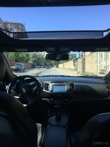 Kia Sportage 2011, 118,000 km - 2.0 l - Bakı
