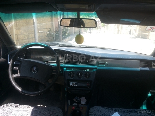 Mercedes 190 1988, 250,000 km - 1.8 l - Bakı