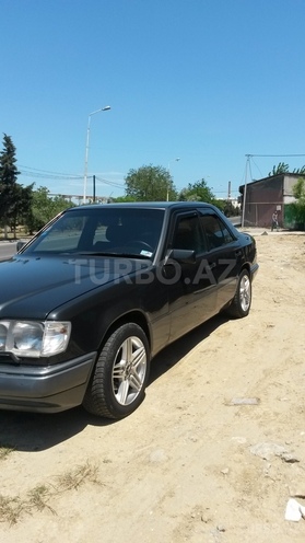 Mercedes E 220 1994, 341,000 km - 2.2 l - Bakı
