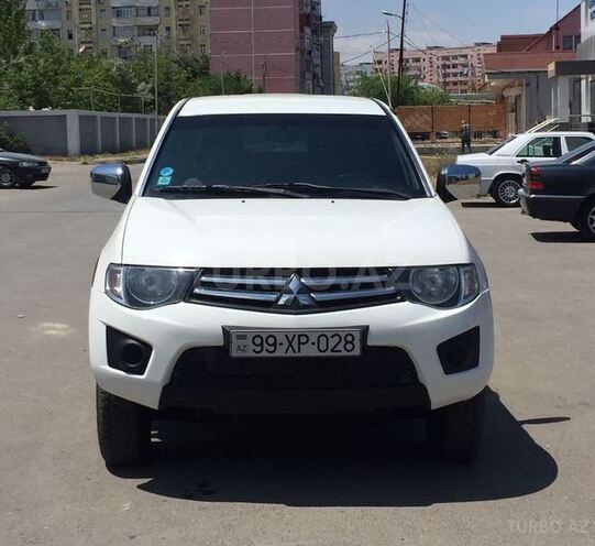 Mitsubishi L200 2012, 125,000 km - 2.5 л - Sumqayıt