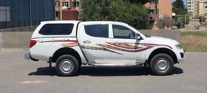 Mitsubishi L200 2012, 125,000 km - 2.5 л - Sumqayıt