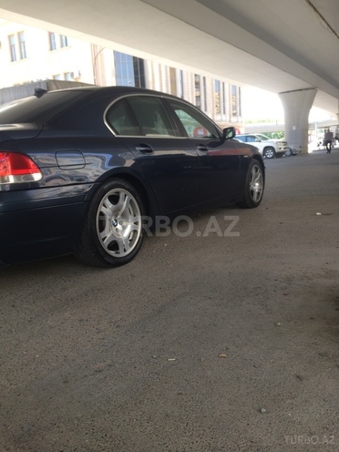 BMW 745 2001, 186,000 km - 4.4 l - Bakı