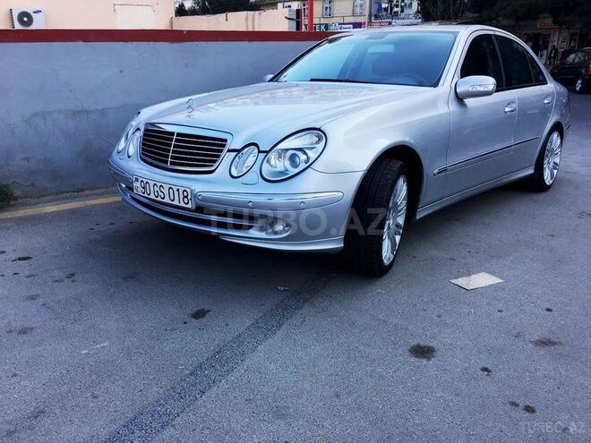 Mercedes E 320 2004, 255,000 km - 3.2 l - Bakı