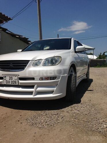 Mitsubishi Airtrek 2002, 192,496 km - 2.0 л - Qazax