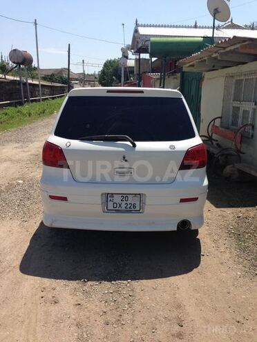 Mitsubishi Airtrek 2002, 192,496 km - 2.0 л - Qazax