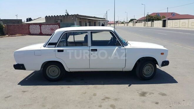 LADA (VAZ) 2107 2011, 129,000 km - 1.6 l - Bakı