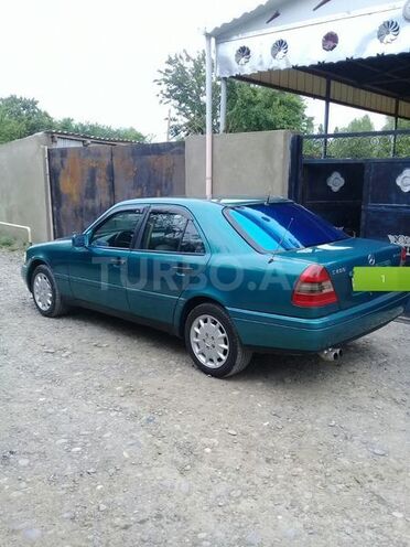 Mercedes C 200 1997, 250,065 km - 2.0 л - Sabirabad